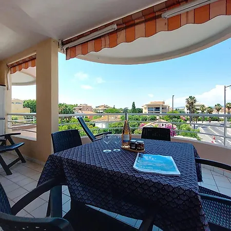 Le Consul-3 By Interhome Apartment *
