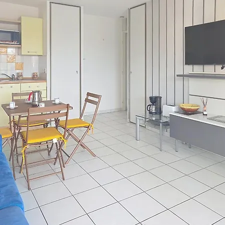 Le Consul-3 By Interhome Frejus